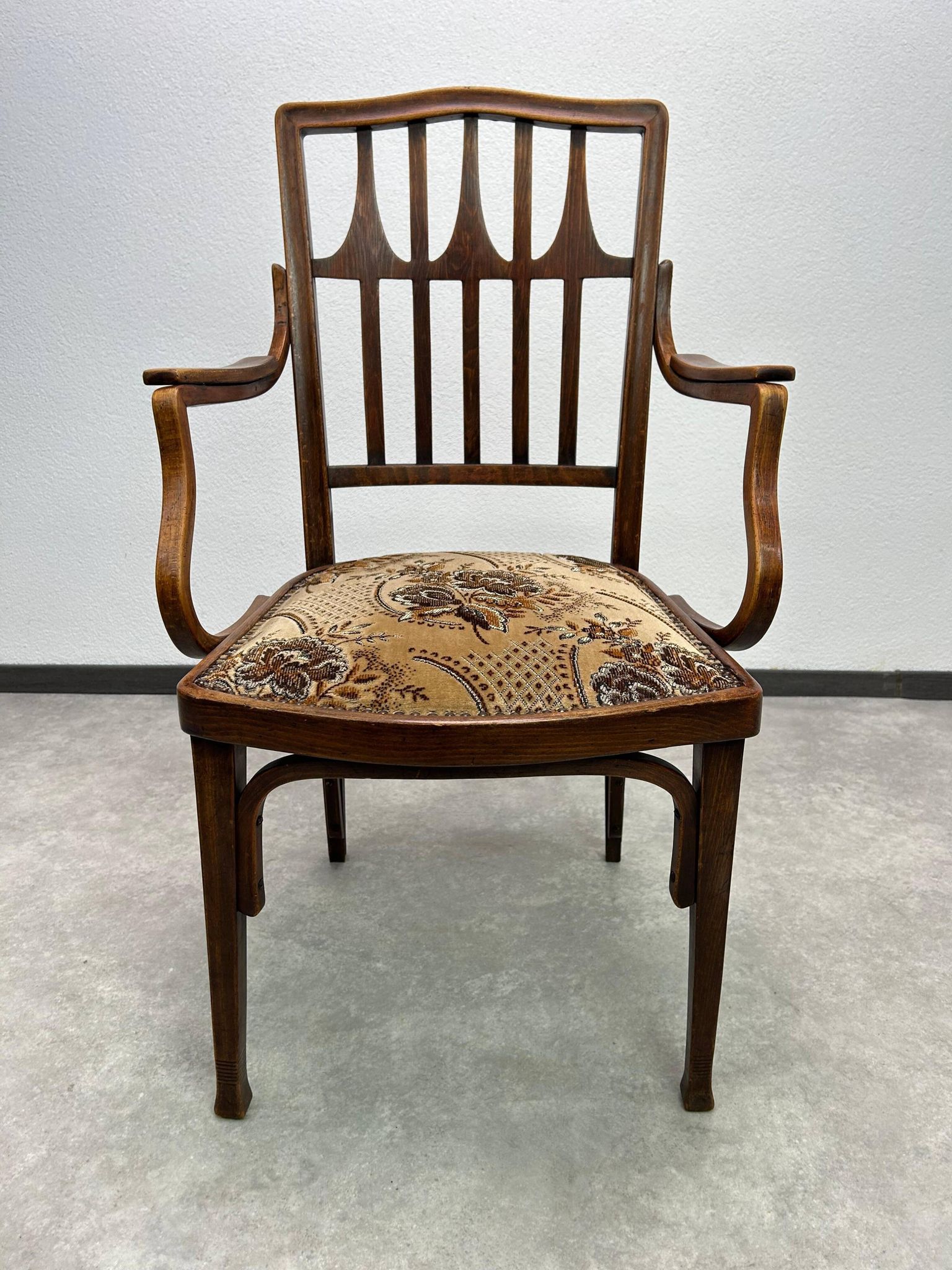 Office chair no. 327 by Kolo Moser for J.J. Kohn