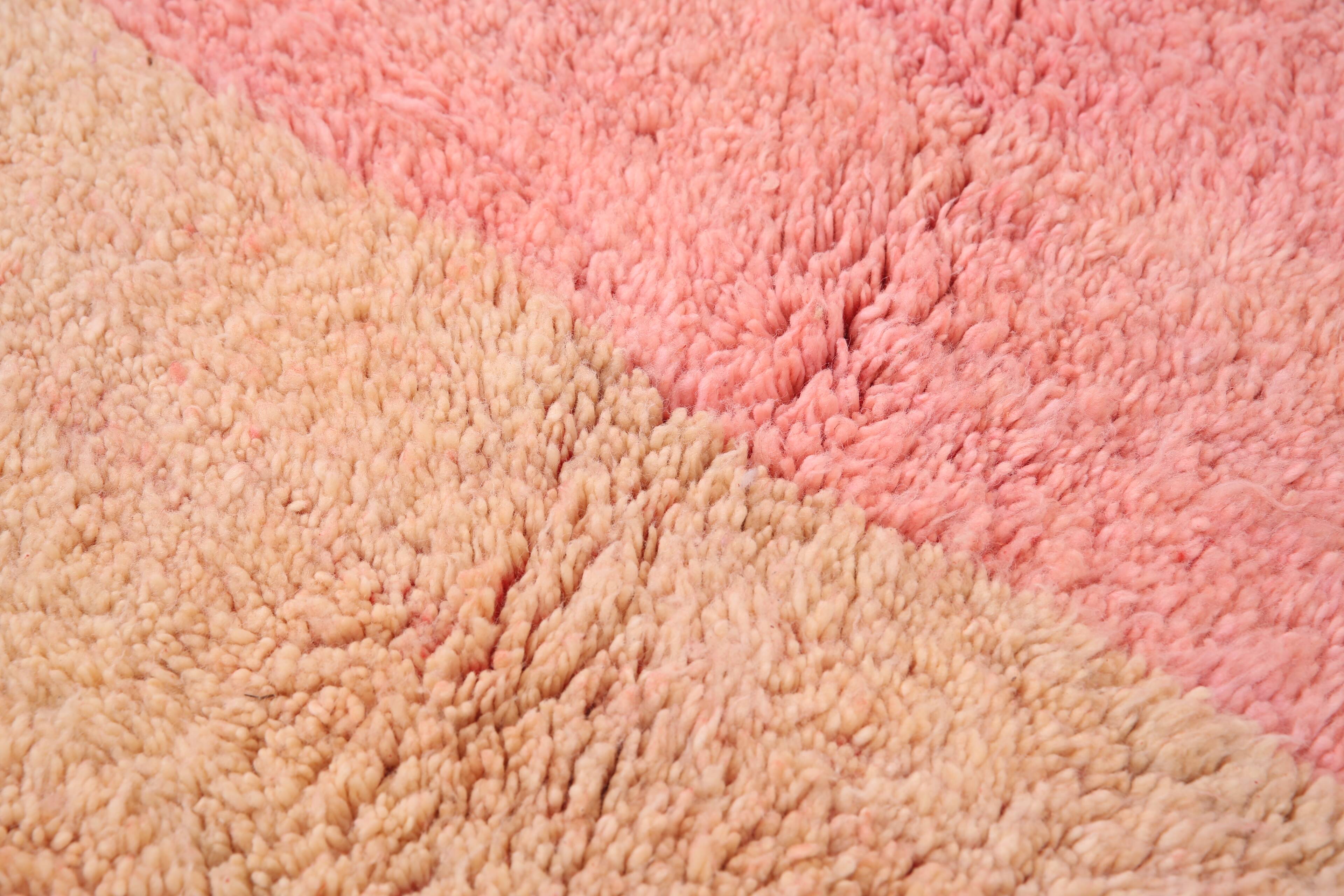 Peach Vintage Moroccan Rug 169 x 285 cm - Berber Wool Rug - Handmade Rug