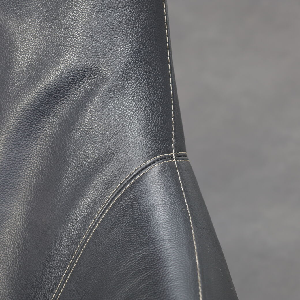 Lounge chair Dim Sum by Simon Pengelly for Montis, 2012