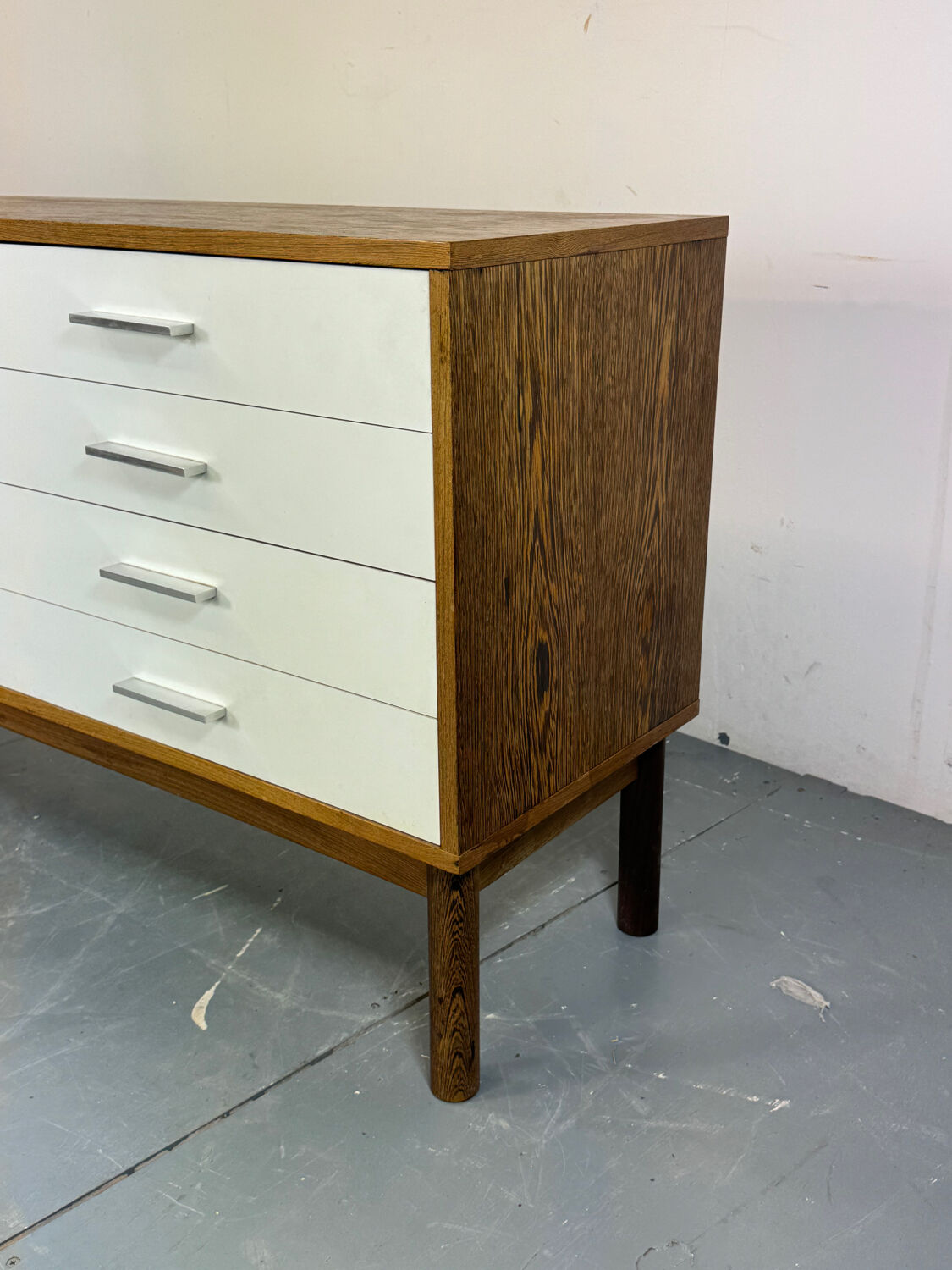 MCM sleek Martin Visser Wenge and Formica Credenza Sideboard, 1970s