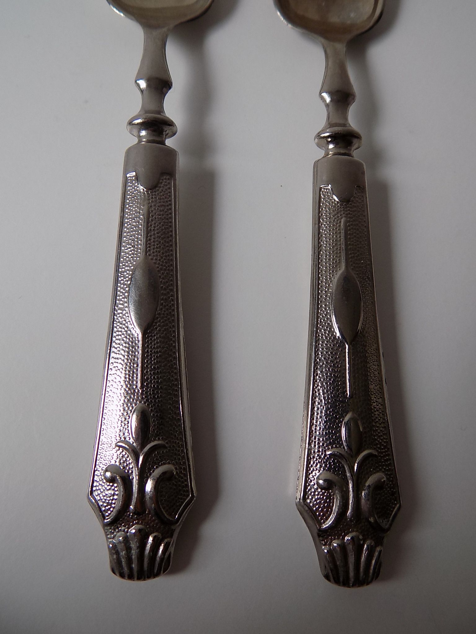 2 teaspoons silver metal