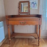 Old dressing table