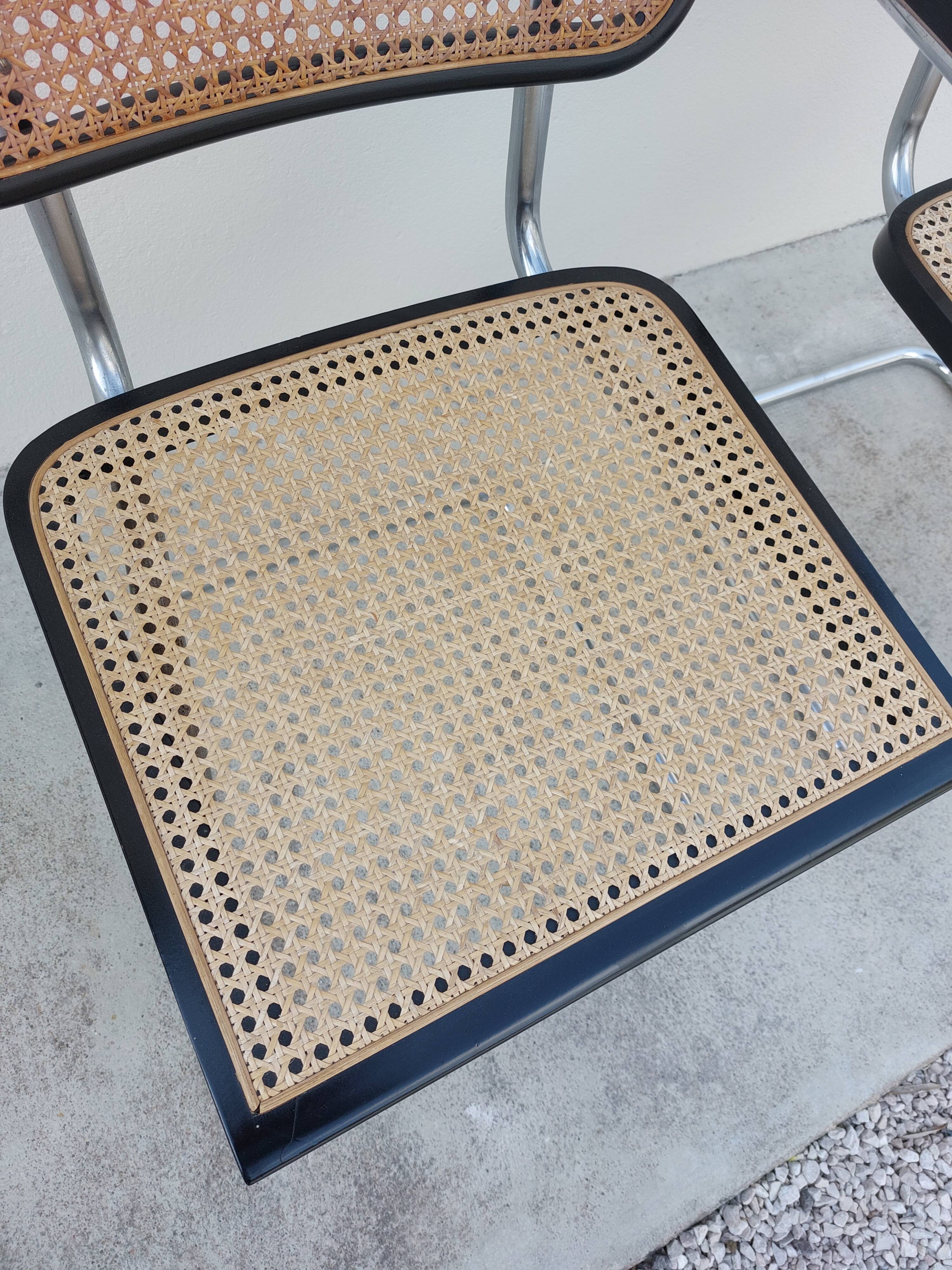 Pair of armchairs Marcel Breuer b64 cesca Italy