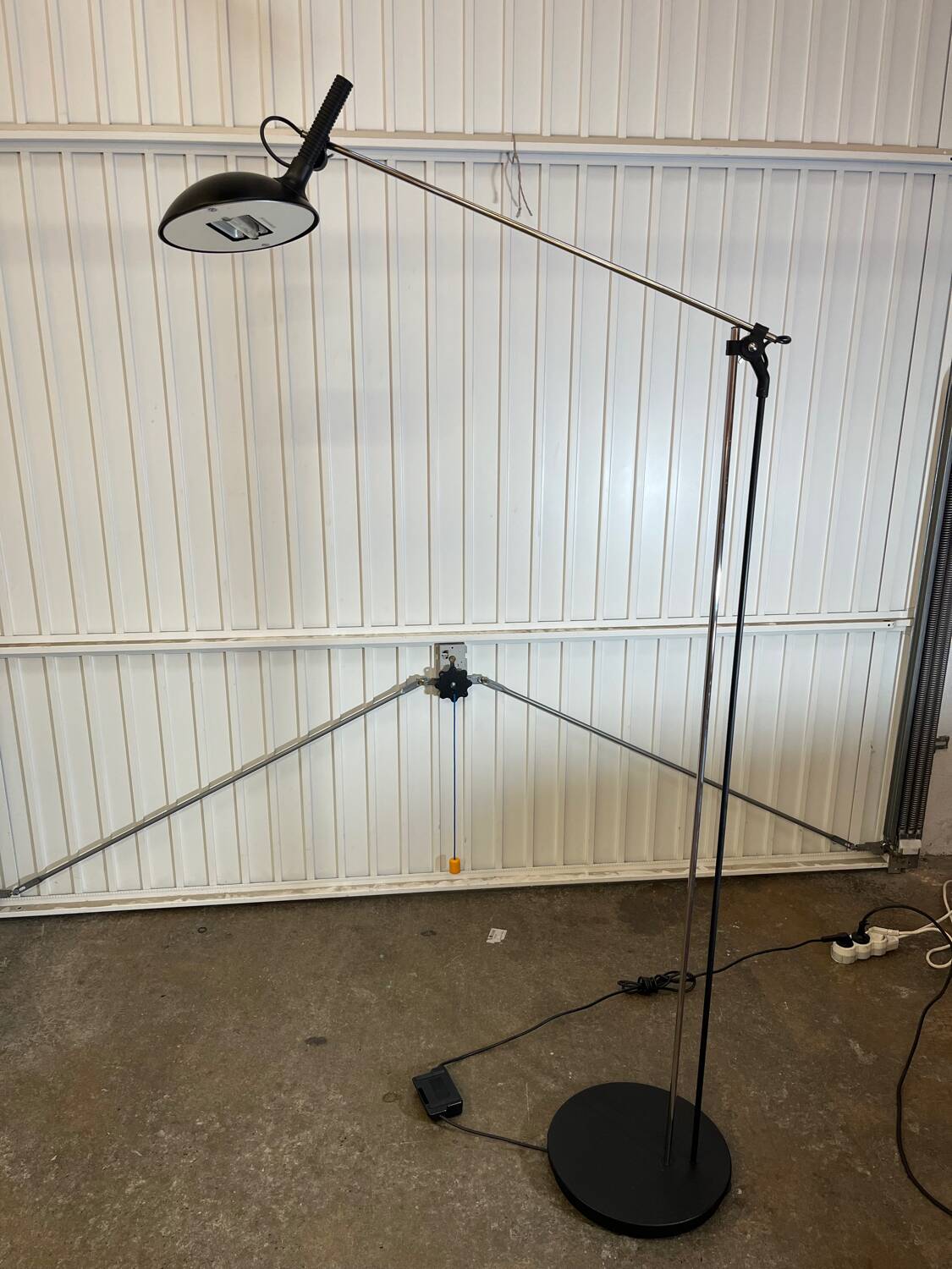 Lampadaire Lyda design italien pour luci années 80