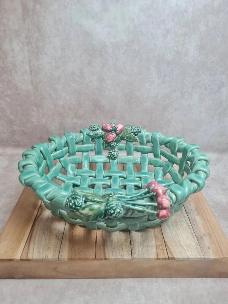 Large openwork bowl in slipware