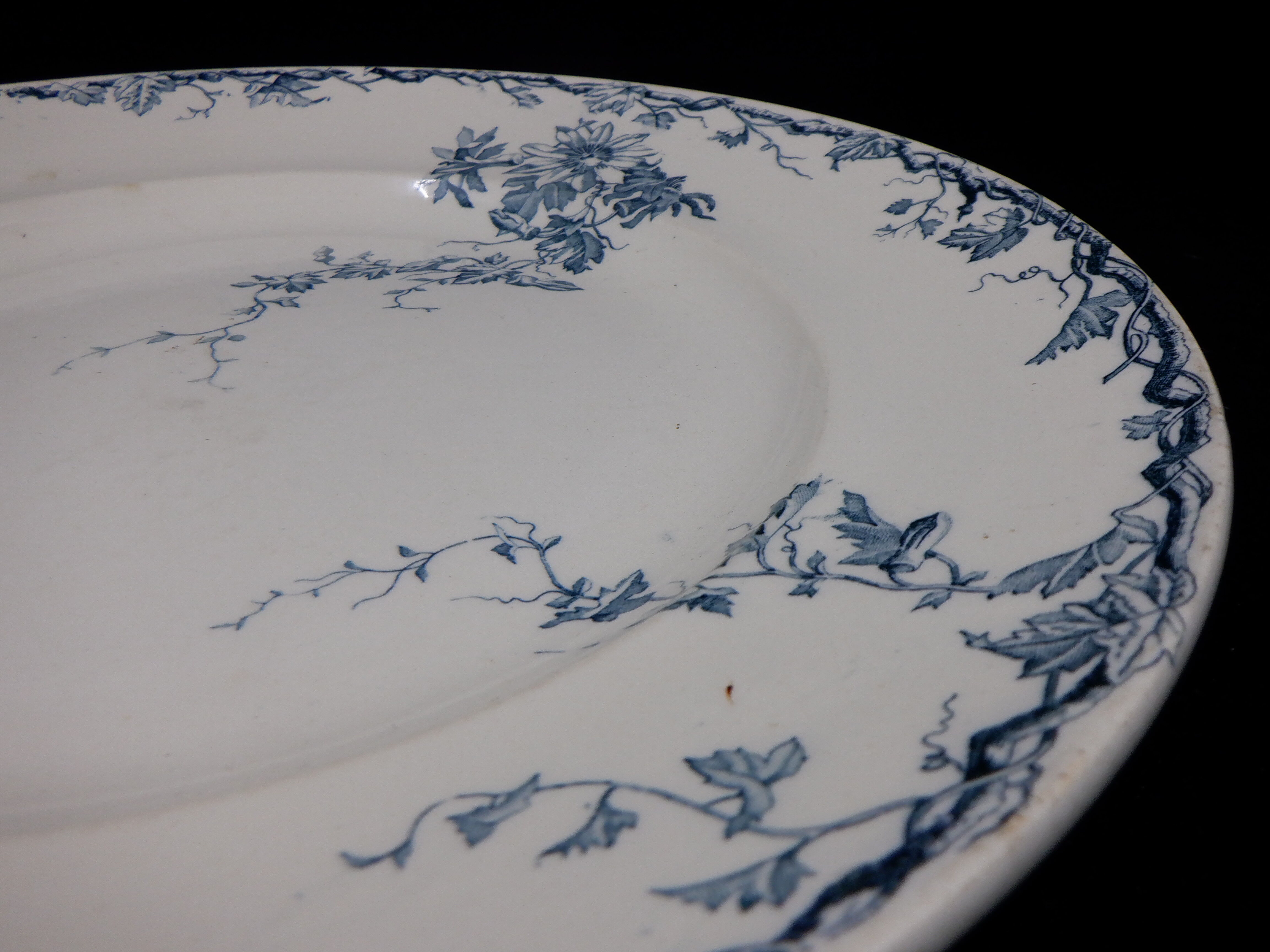 Round dish kg luneville