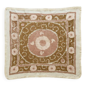 Vintage hand-embroidered tablecloth 140x158 cm