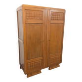 Vintage Art Deco wardrobe made of solid oak from the 1950s.
