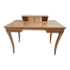 Bureau comtemporain avec son gradin