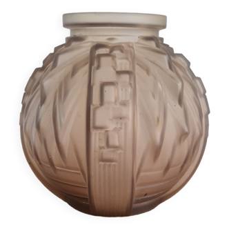 Vase boule "pointes côtelées"