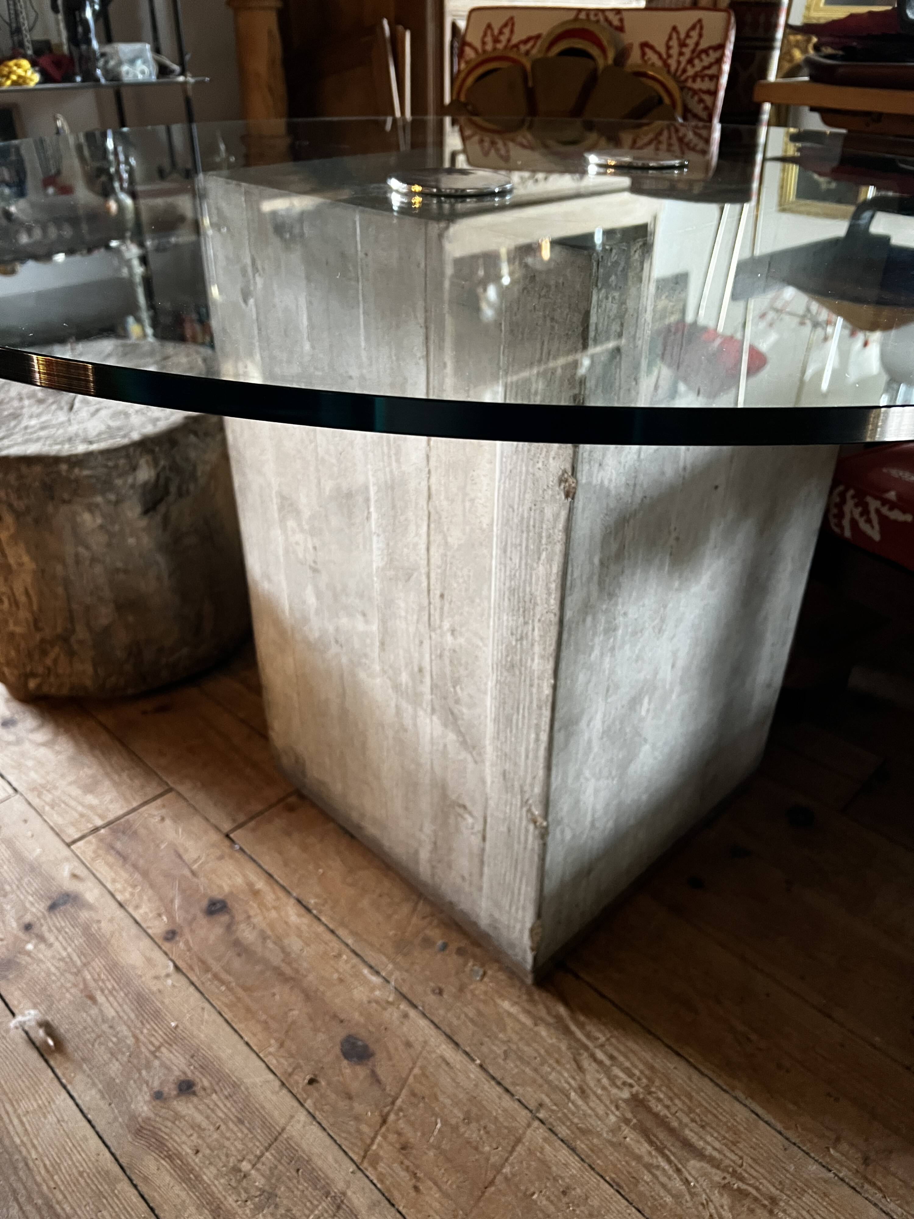 Round table by Sergio & Giorgio Saporiti