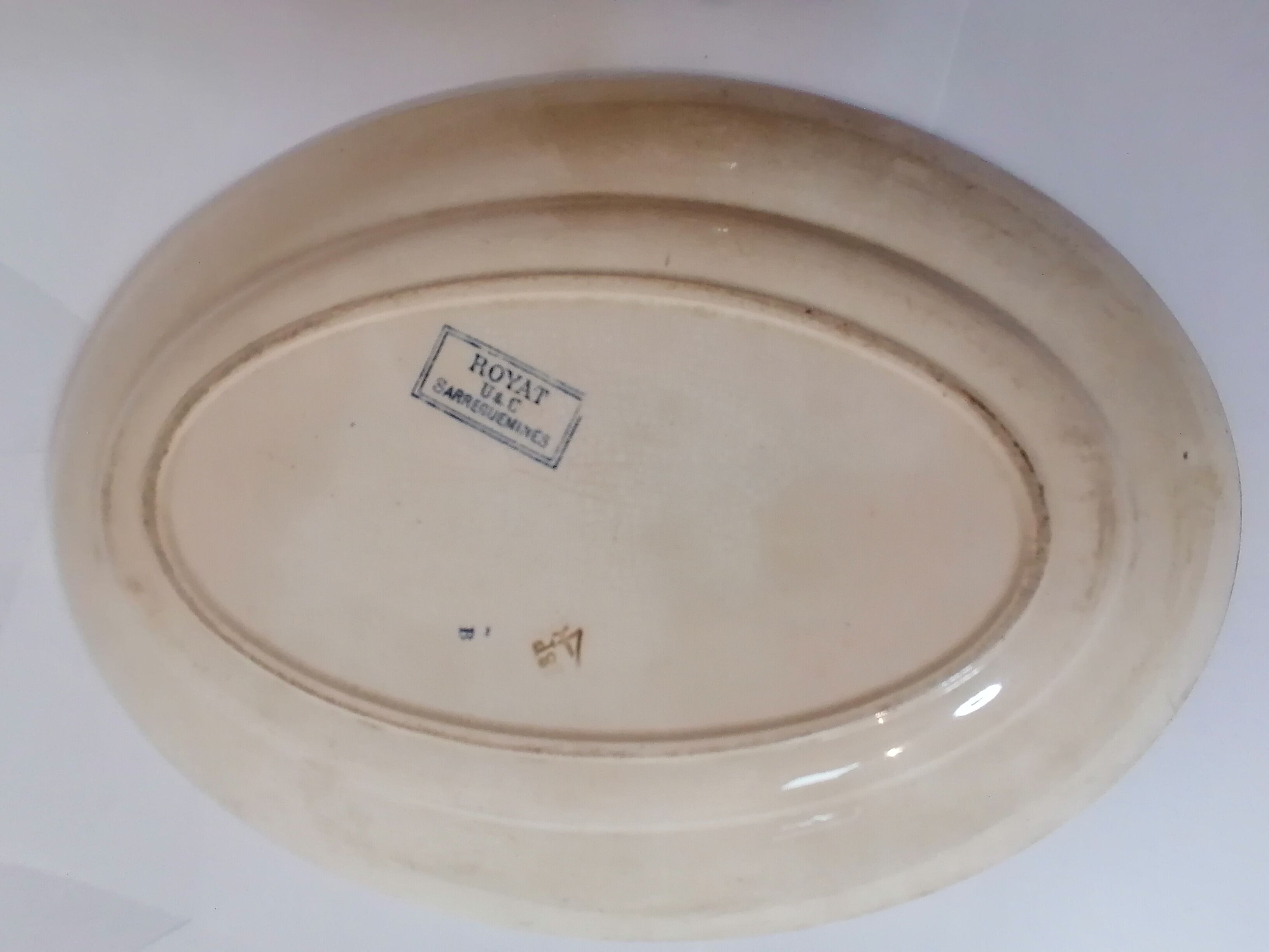 Oval dish Sarreguemines Royat