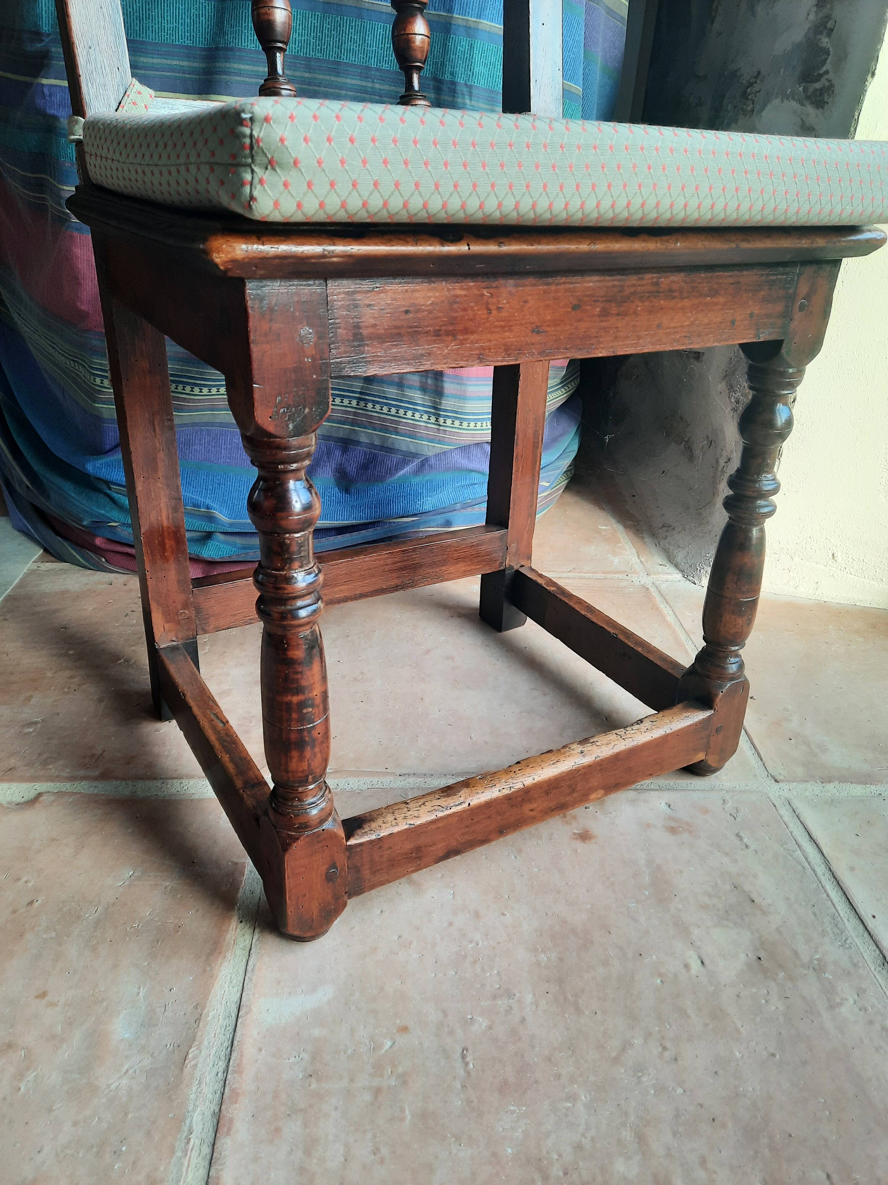 Set of 6 antique hazelwood chairs, 17th–18th century