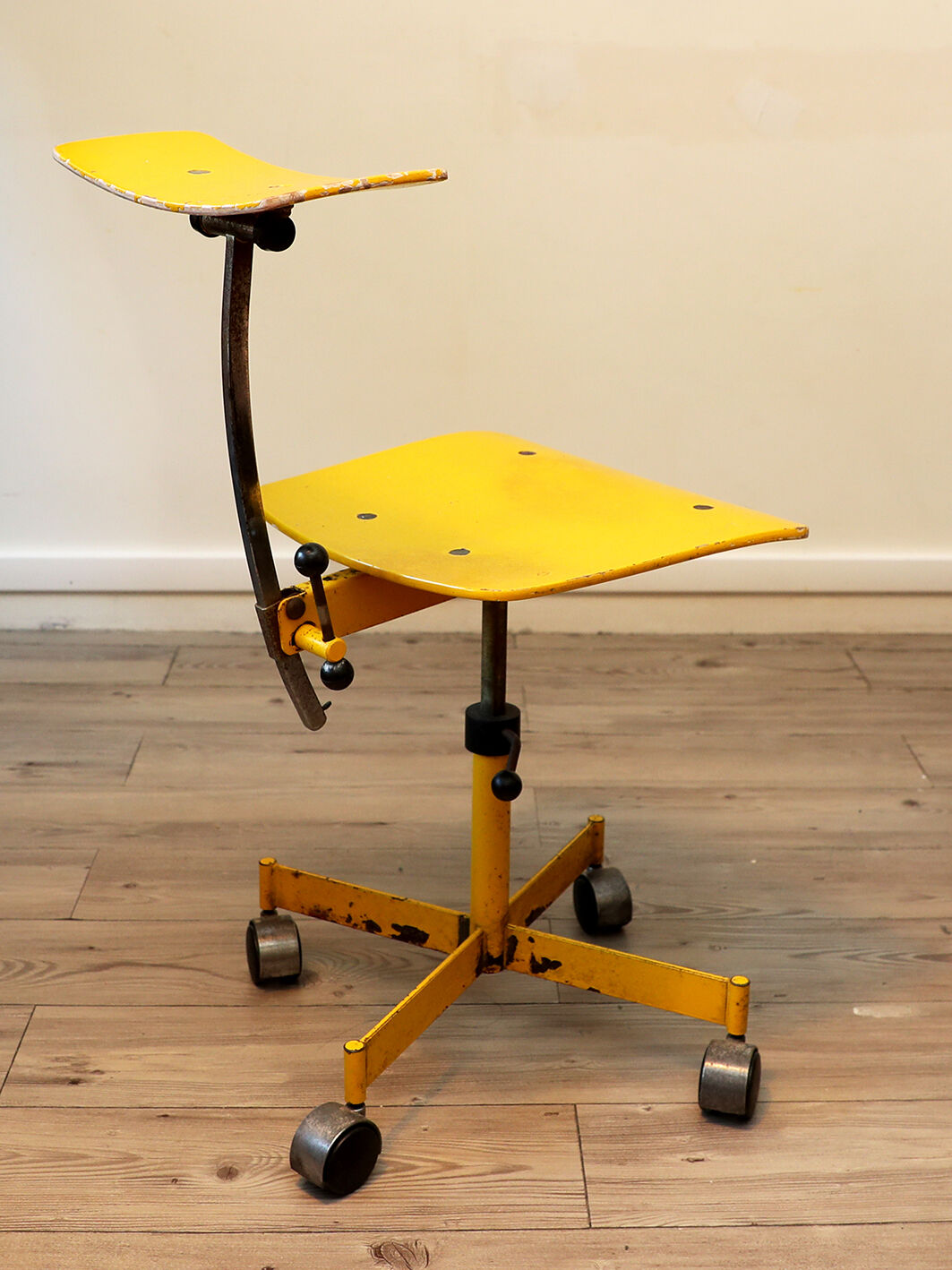 Jorgen rasmussen yellow kevi workshop chair