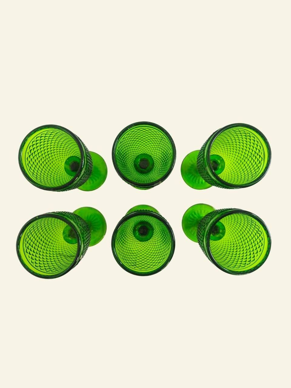 Six green glass wine glasses, Marinha Grande (IVIMA), diamond point.