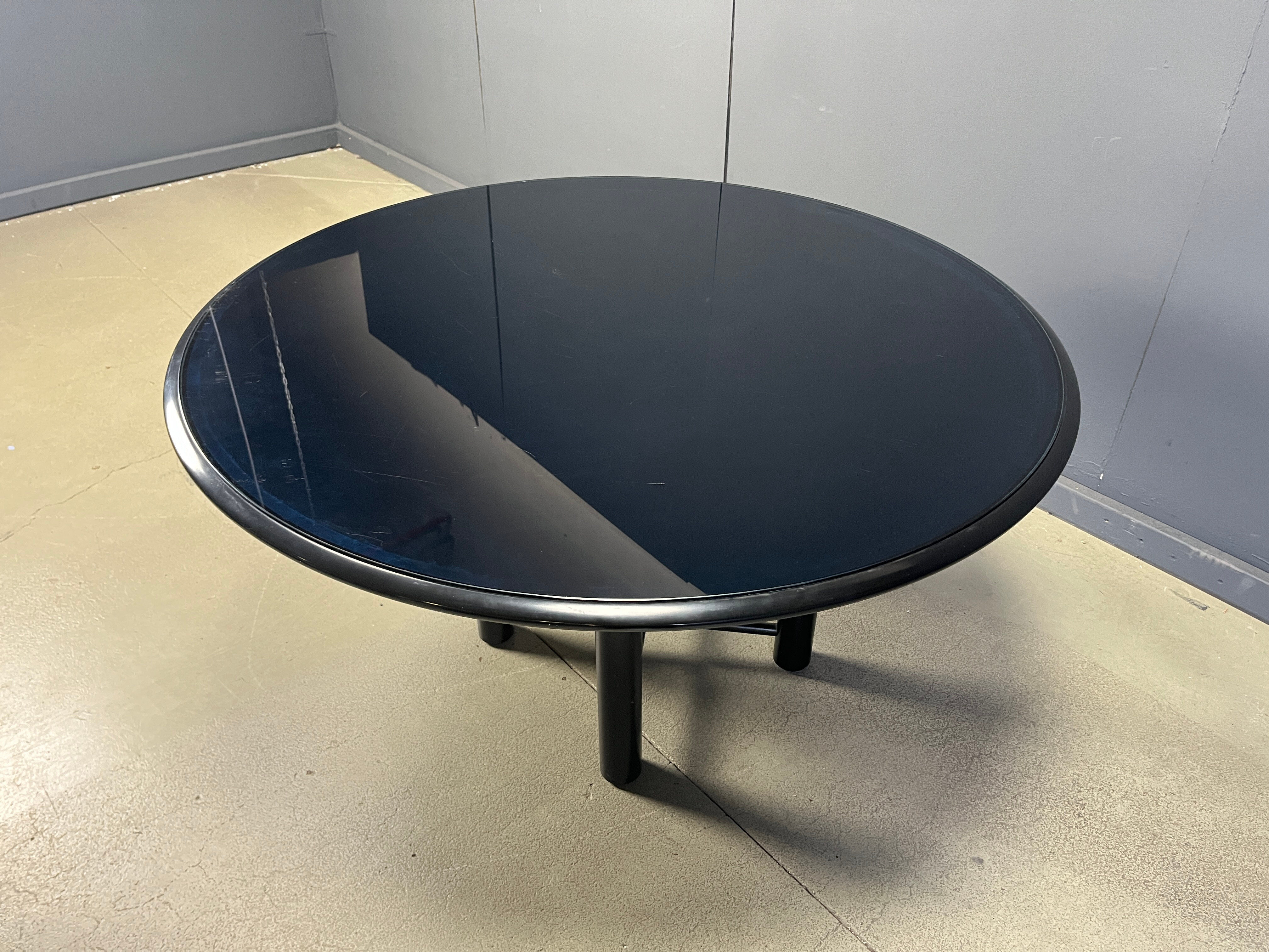 Post modern dining table by Roche Bobois, 1980s