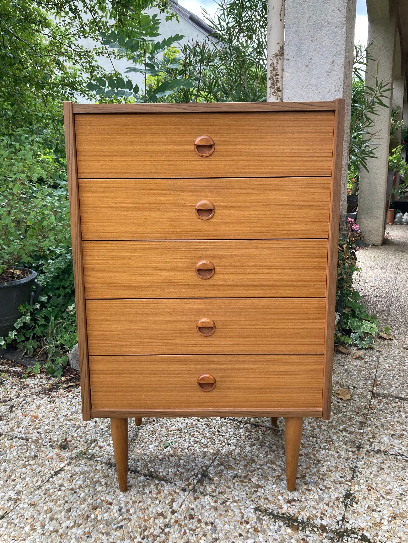 Vintage rag chest of drawers from the 60s