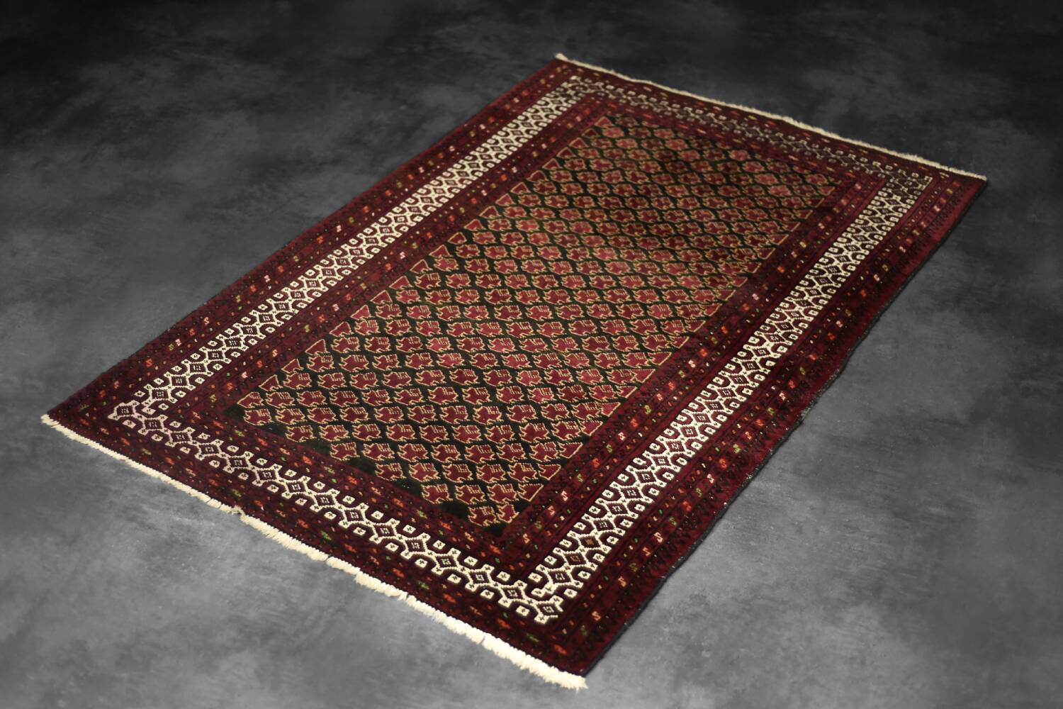 Handwoven Mir-Saruk oriental rug, Middle East 1960s