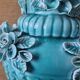 Vase ancien en barbotine bleu turquoise