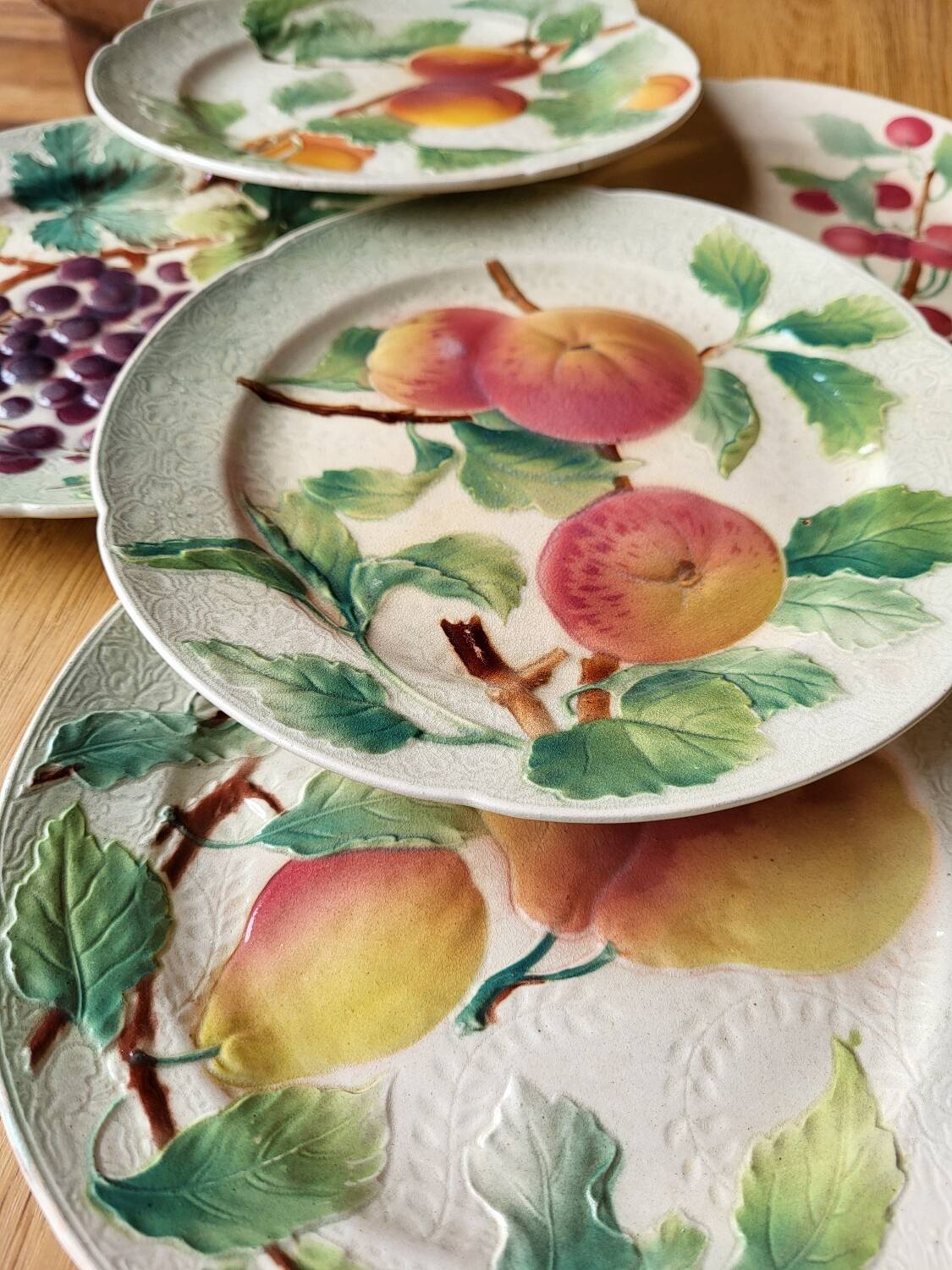Set of 6 Art Nouveau Barbotine St Clément plates