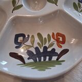Very nice serving dish for crudités/appetisers in ceramic in very good condition.