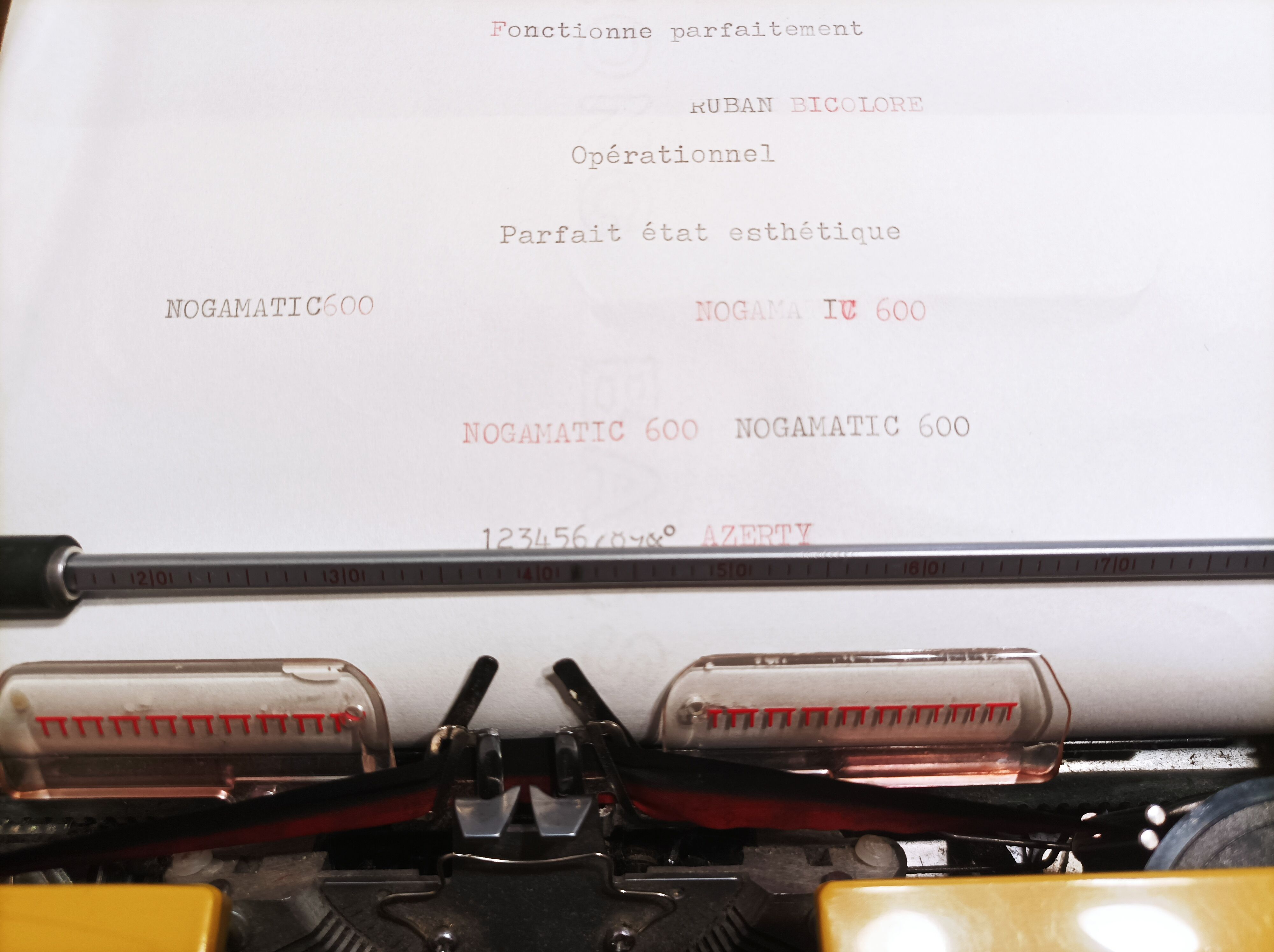 Typewriter Brother Nogamatic 600 Yellow