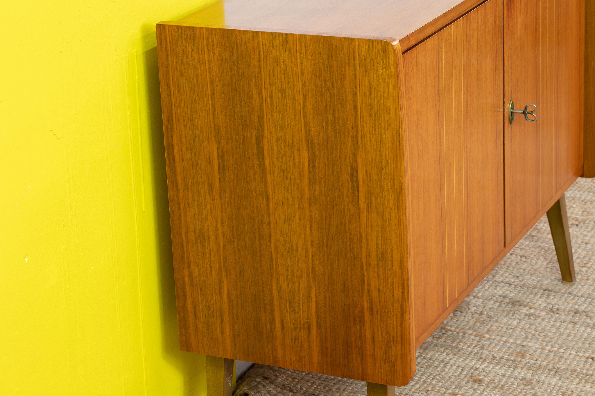 Enfilade Scandinave Vintage – 110 cm