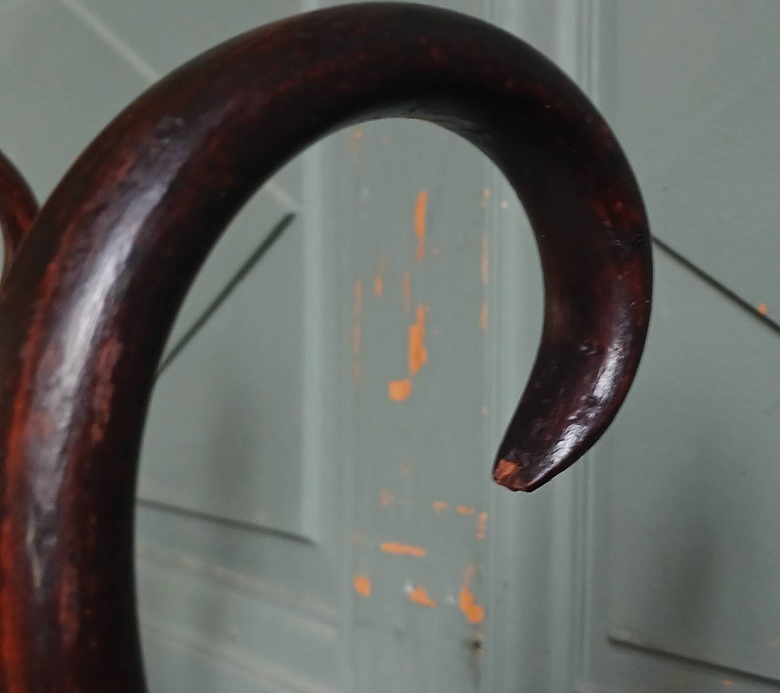 Coat rack / hat stand J&J Kohn no. 1202/5 in bent wood. Vienna 1911