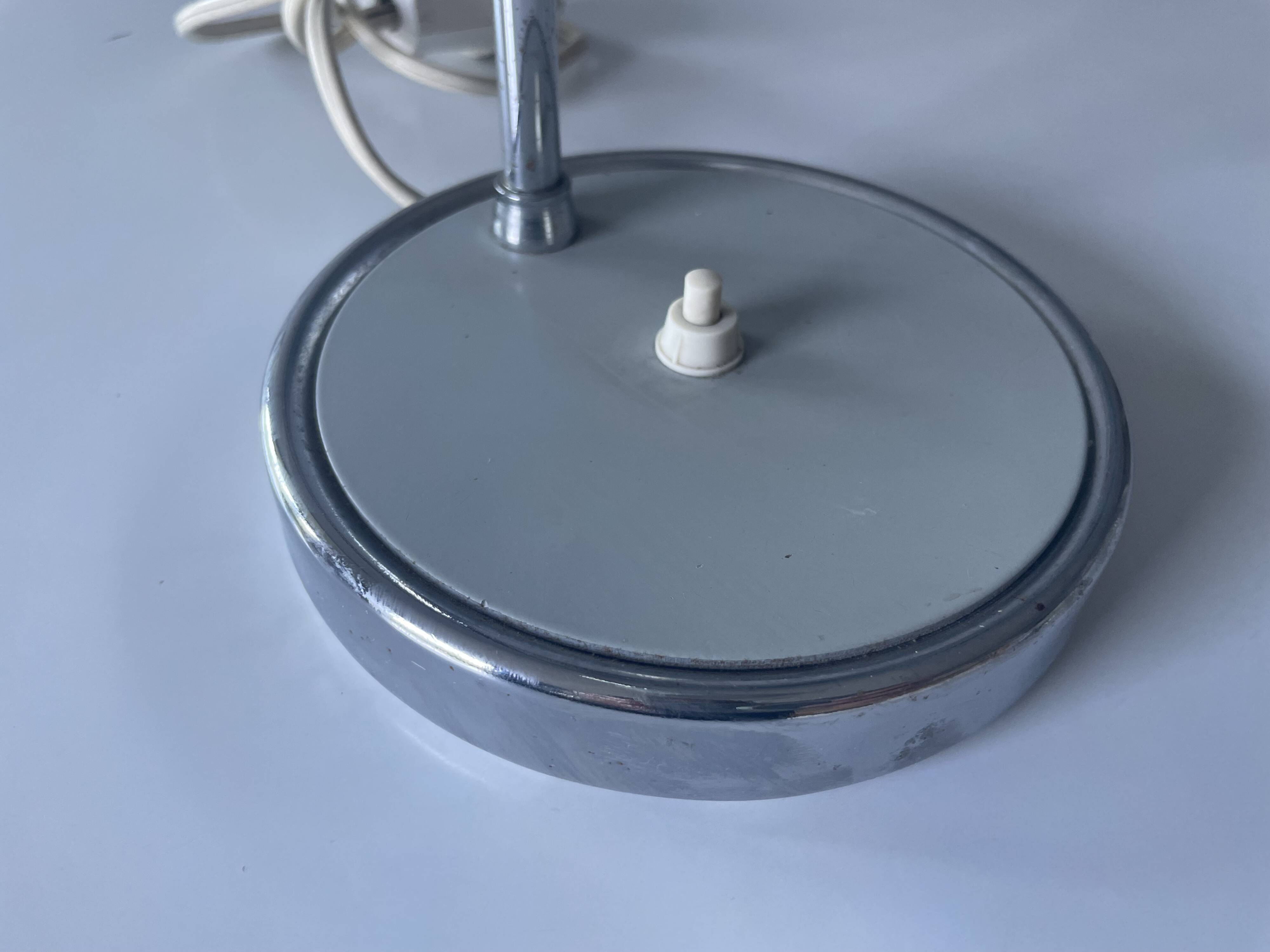 Workshop lamp