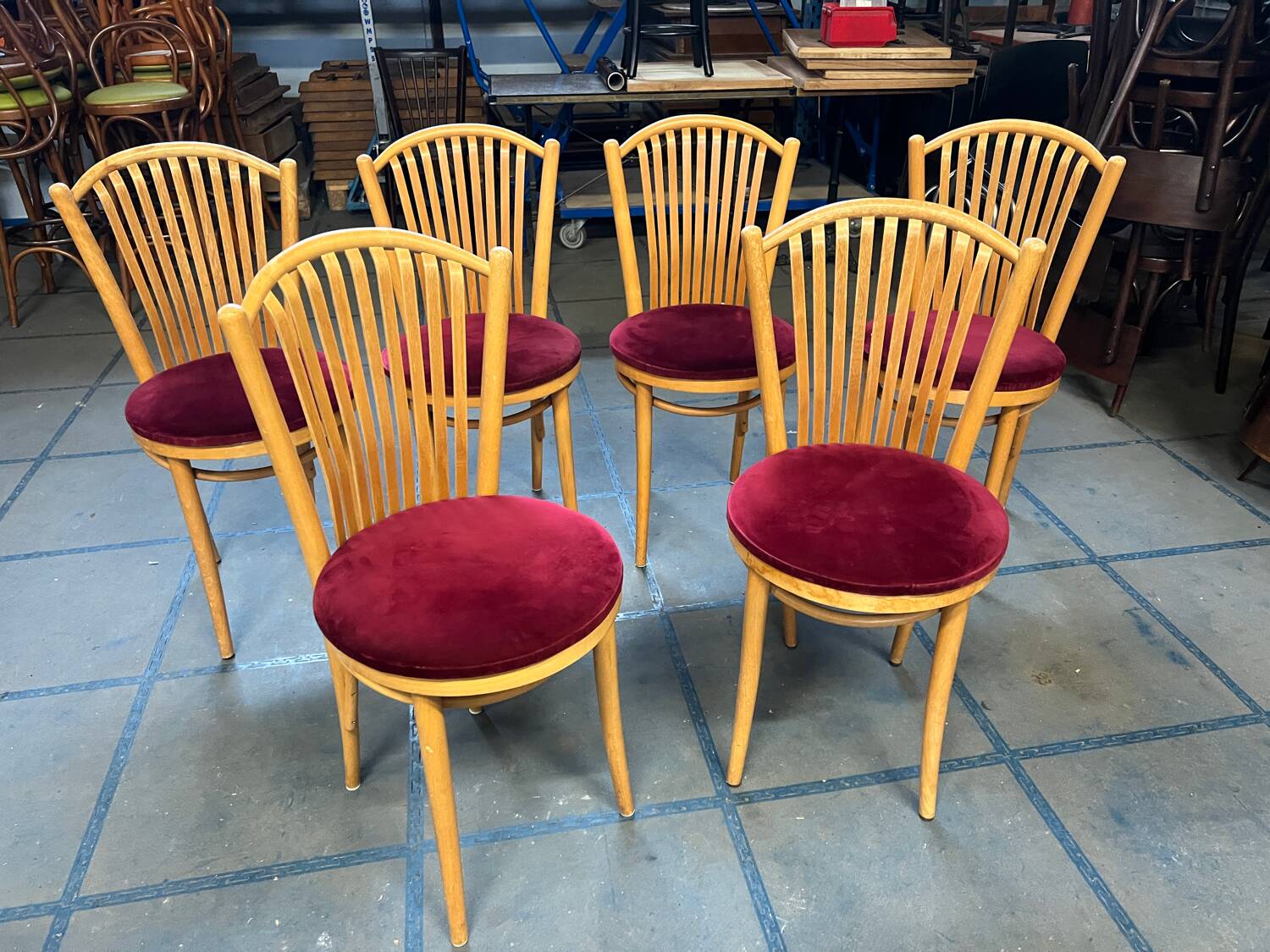 Set of 6 bistro chairs