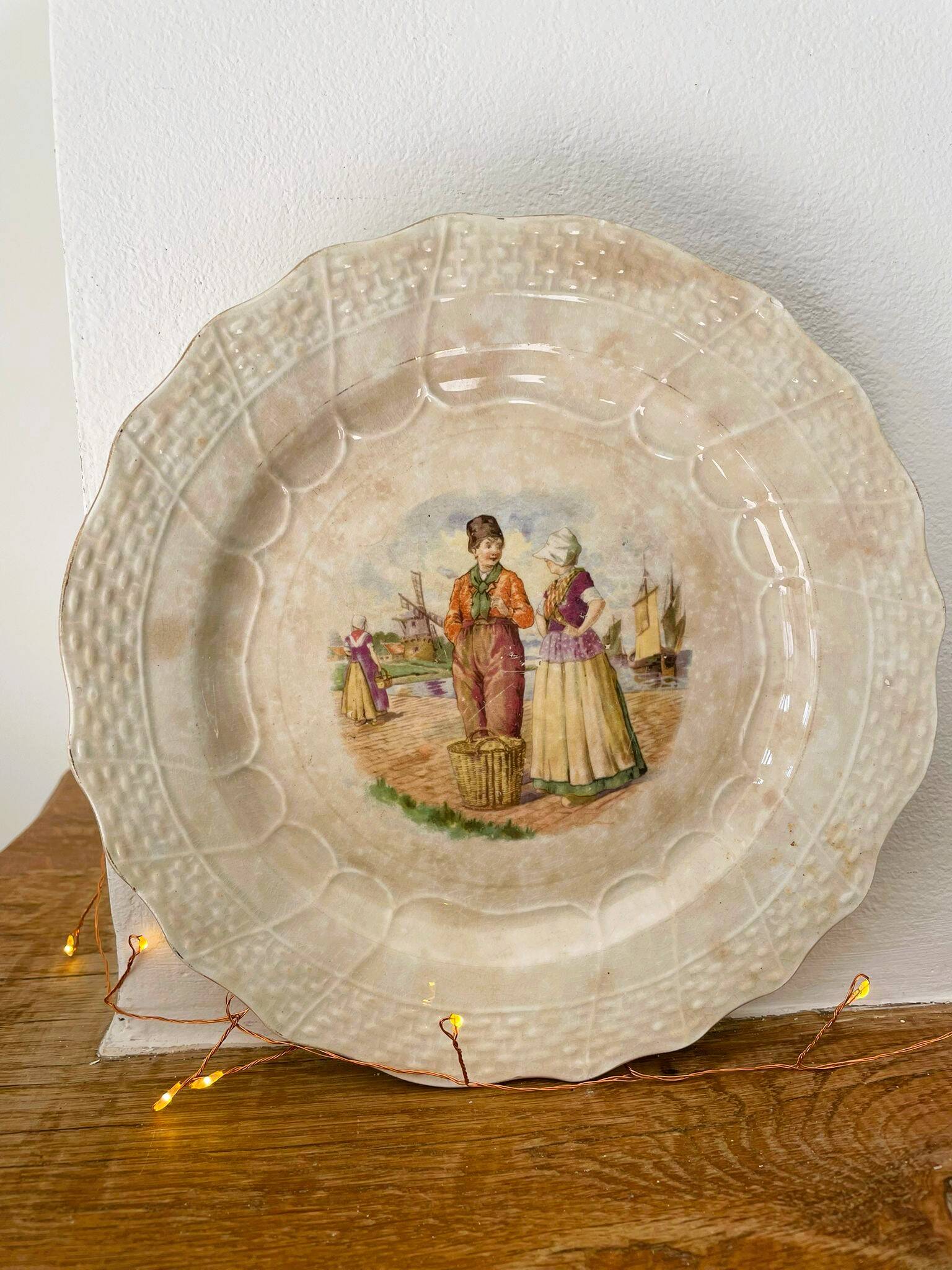 Moulin des Loups dessert plates