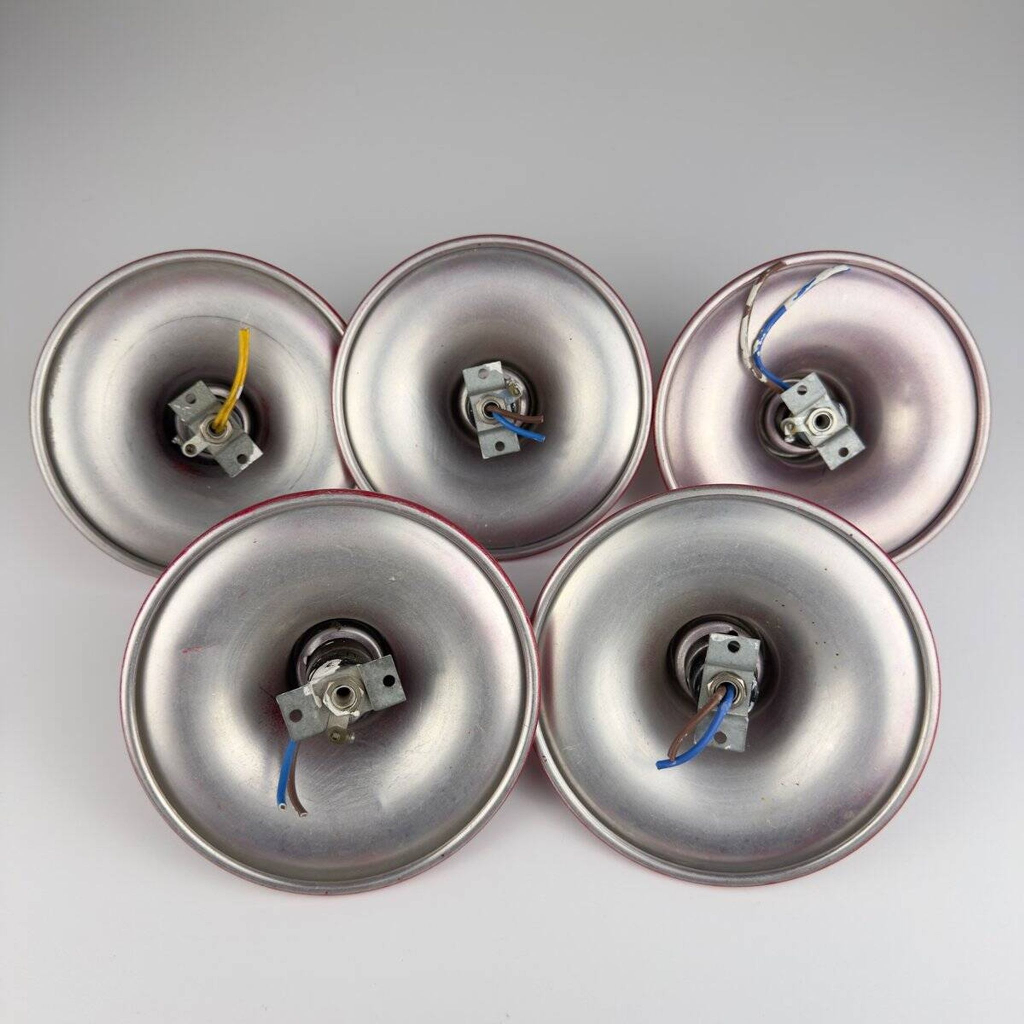 Mid-century modern Italian wall light by Targetti Sankey, 1970s.