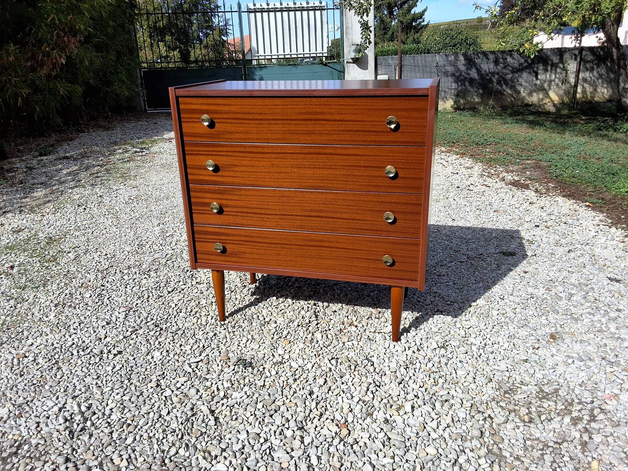 Commode
