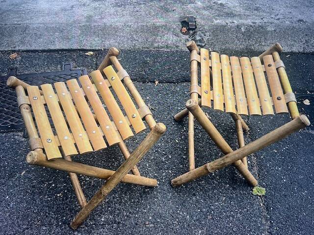 Pair of vintage bamboo and wood folding stools – France, 1960s/1970s