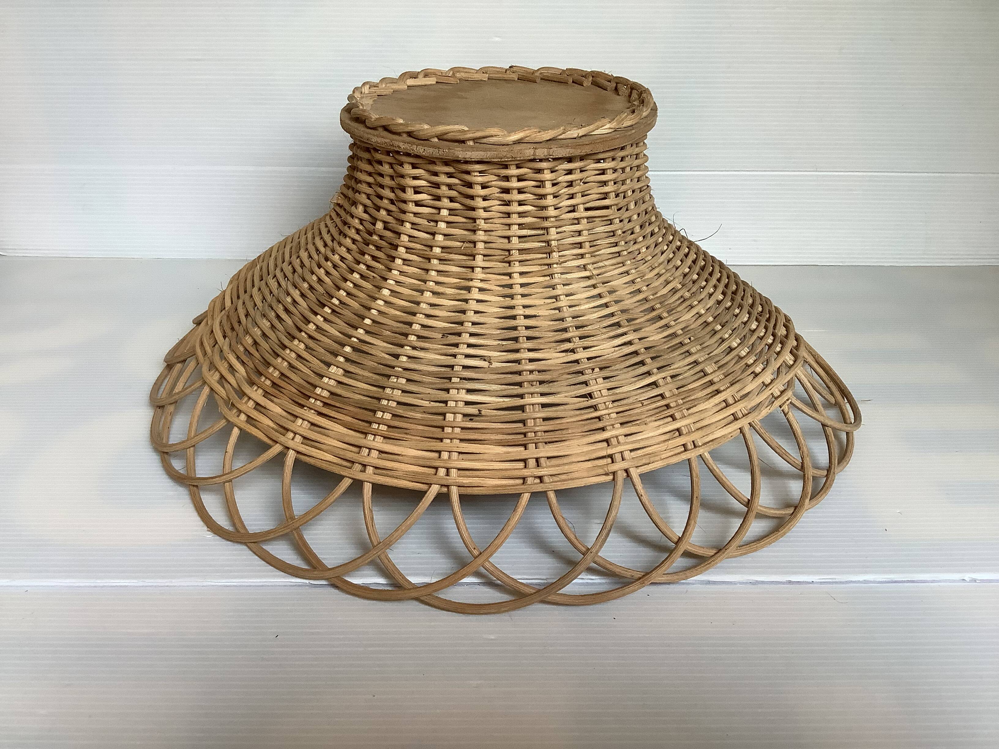 Large wicker rattan sun basket
