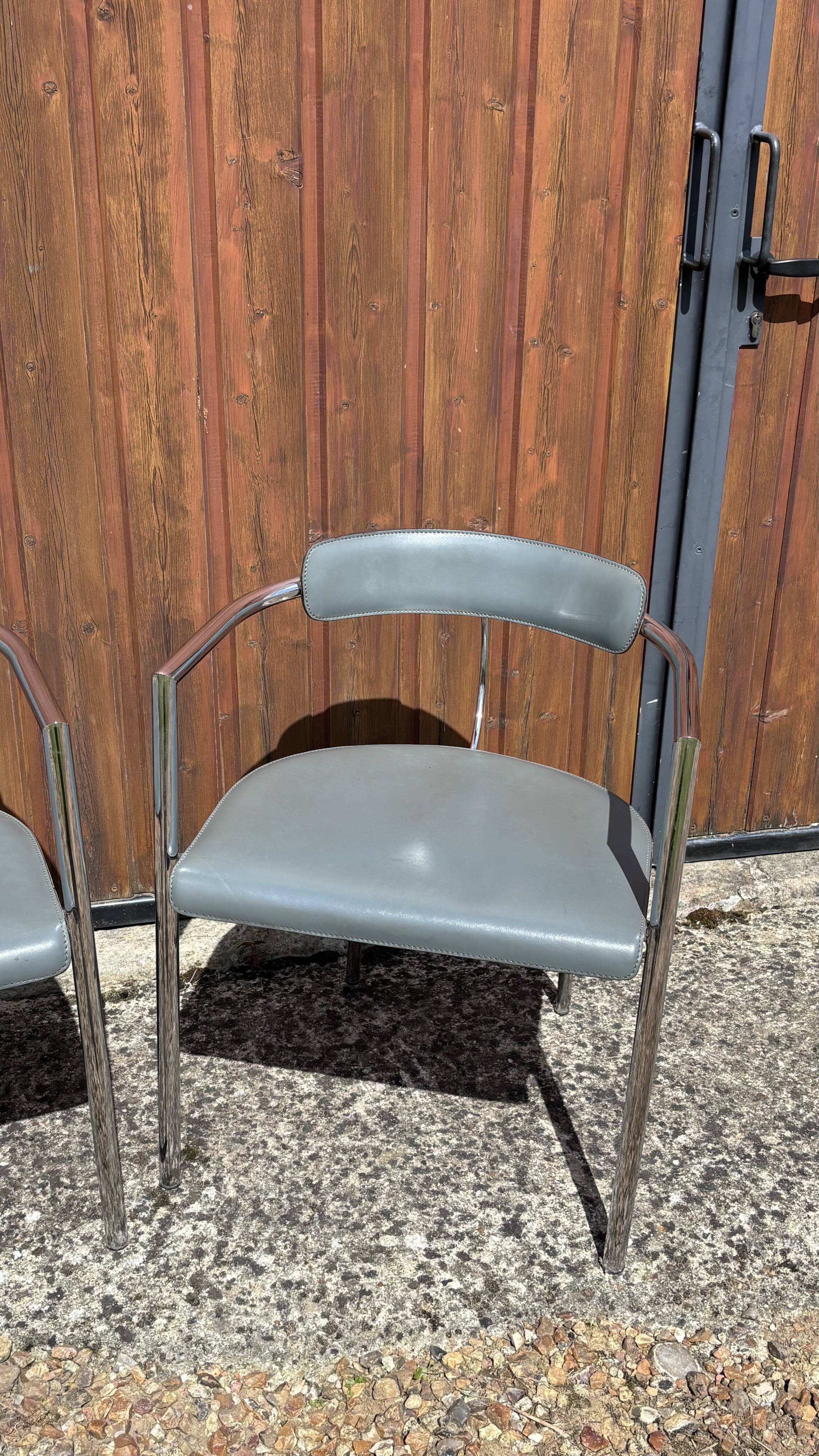 Pair of vintage chrome & grey faux leather armchairs – 1970s design
