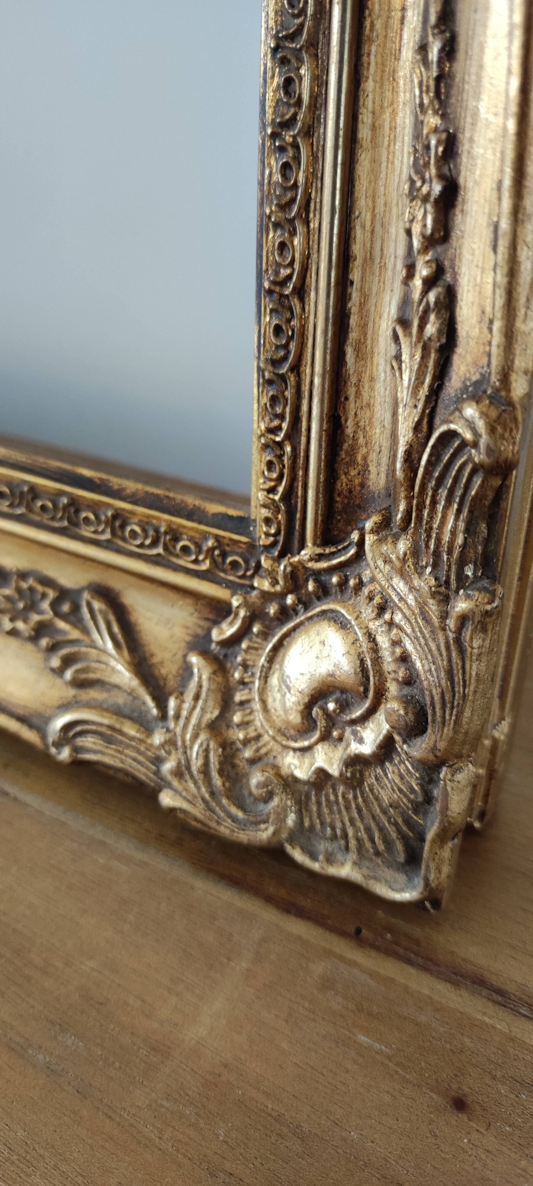 Gilded wooden frame