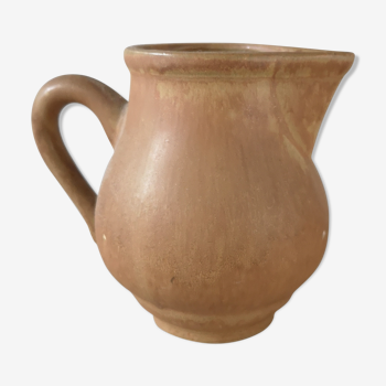 Old Rhoda sandstone pitcher