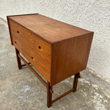 Scandinavian chest of drawers 4 drawers