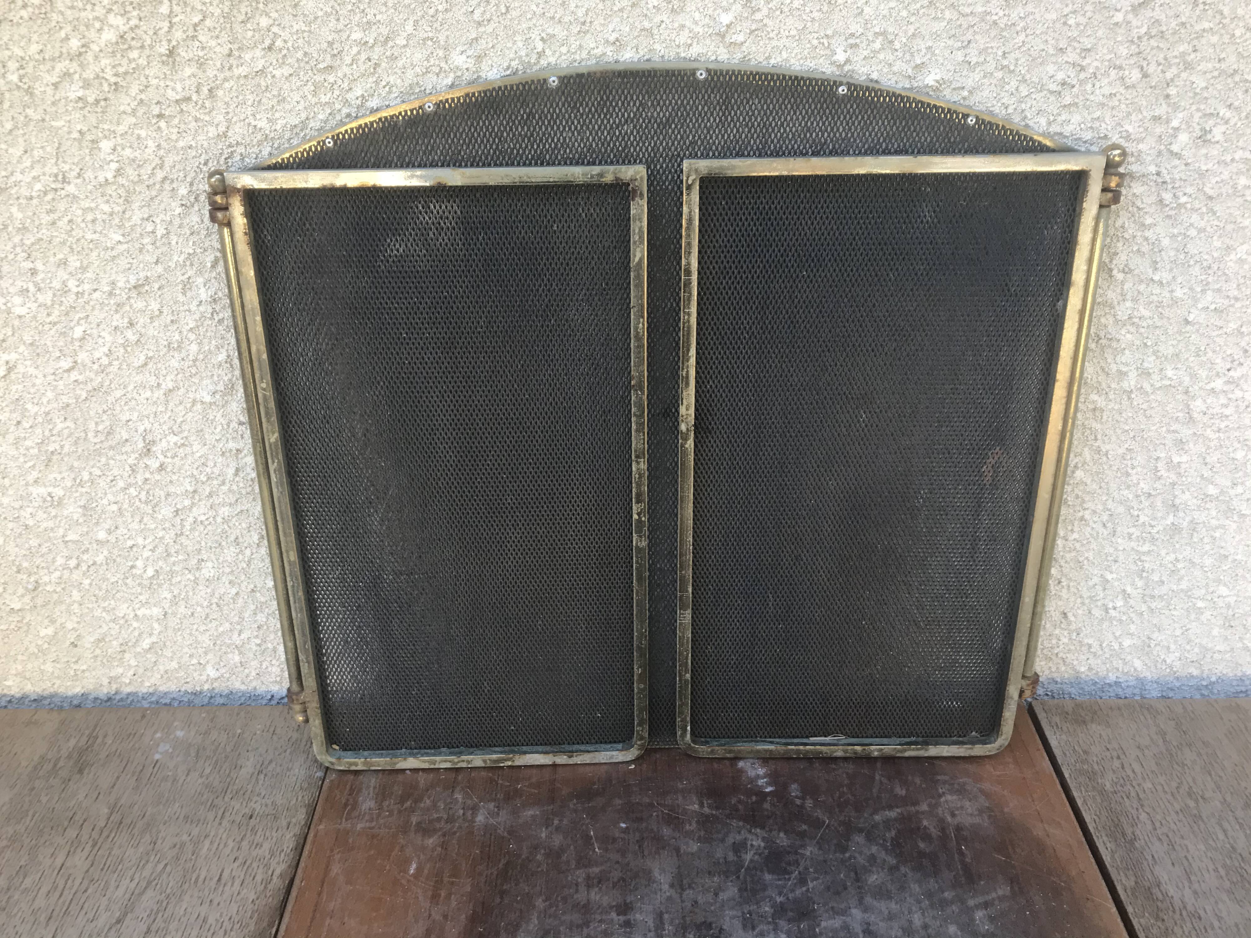 Former Firewall 3 Laiton Panels - Deco Grill Vintage Chimney