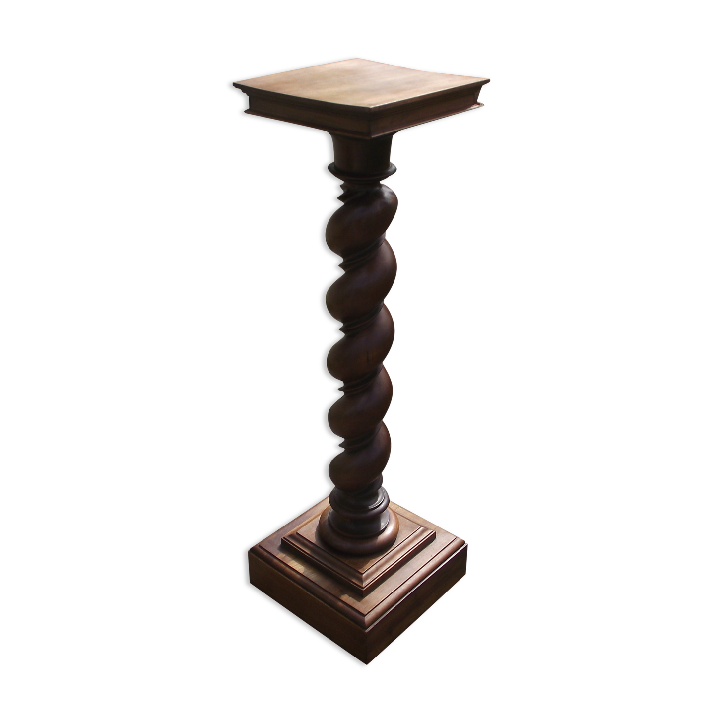 Solid walnut column late 19th early 20th