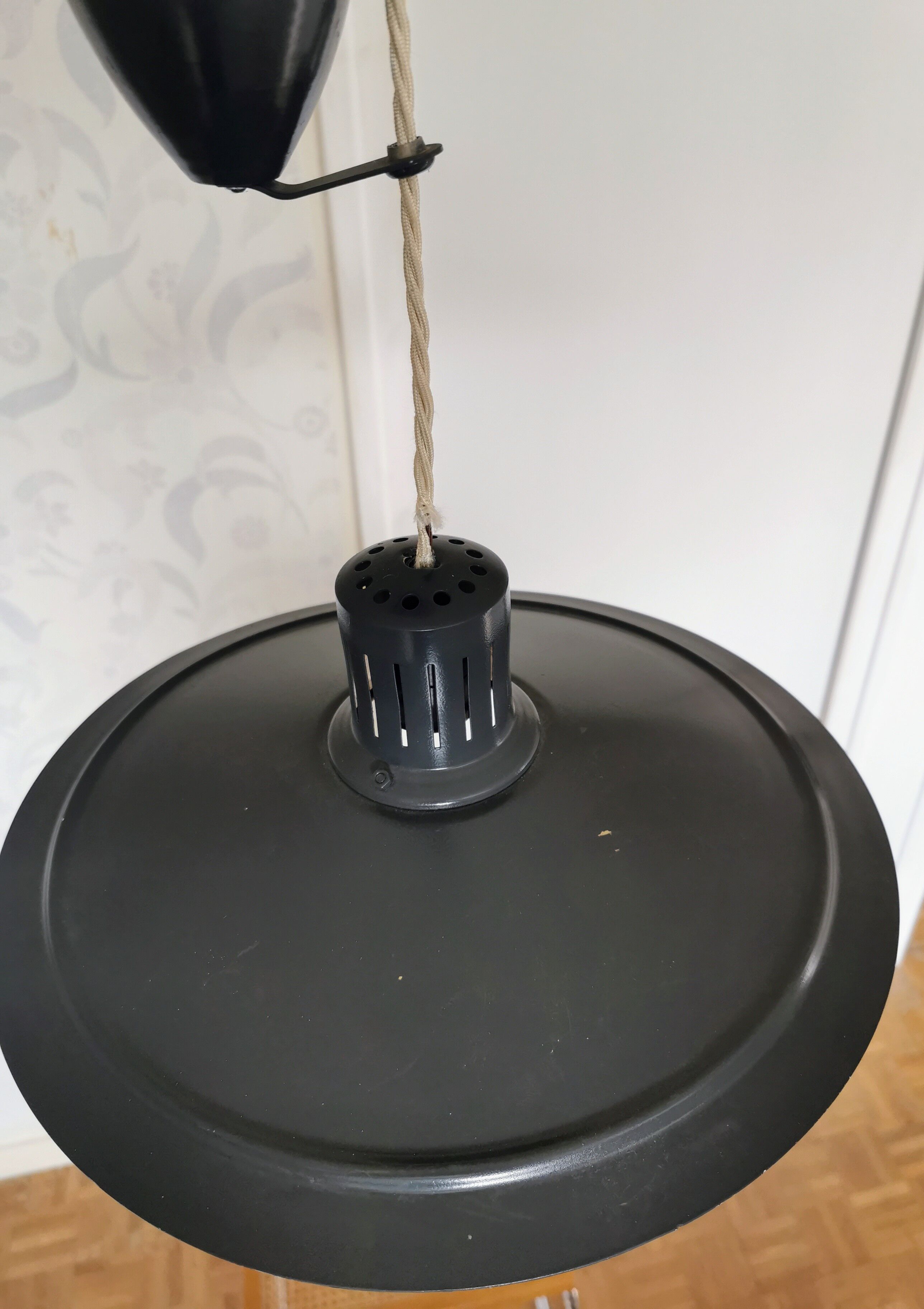 Vintage pulley hanging