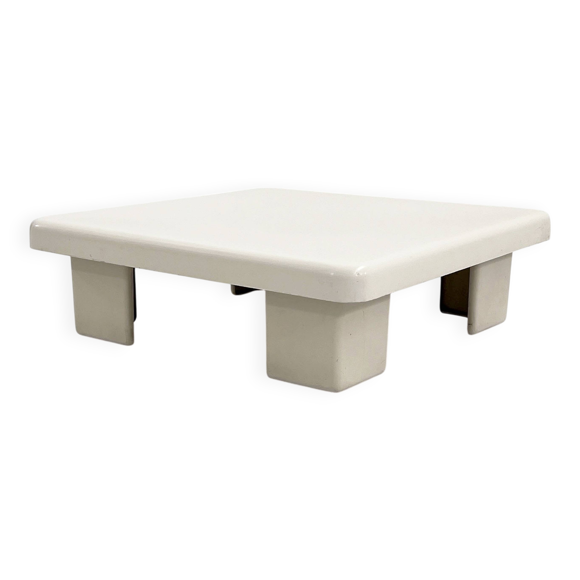 Table d'appoint en fibre de verre Saporiti, 1970