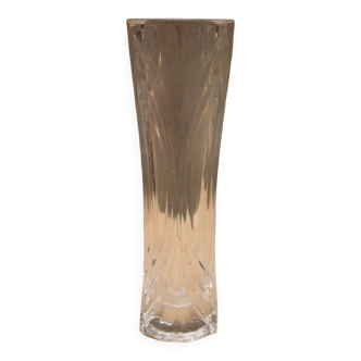 Chiseled glass vase