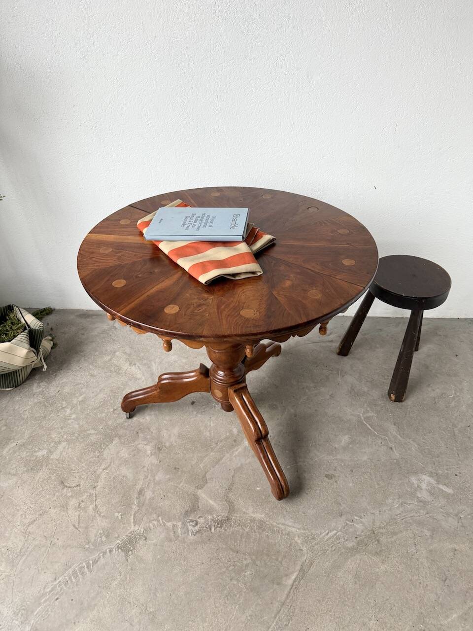 Biedermeier console or side table, 19th century.