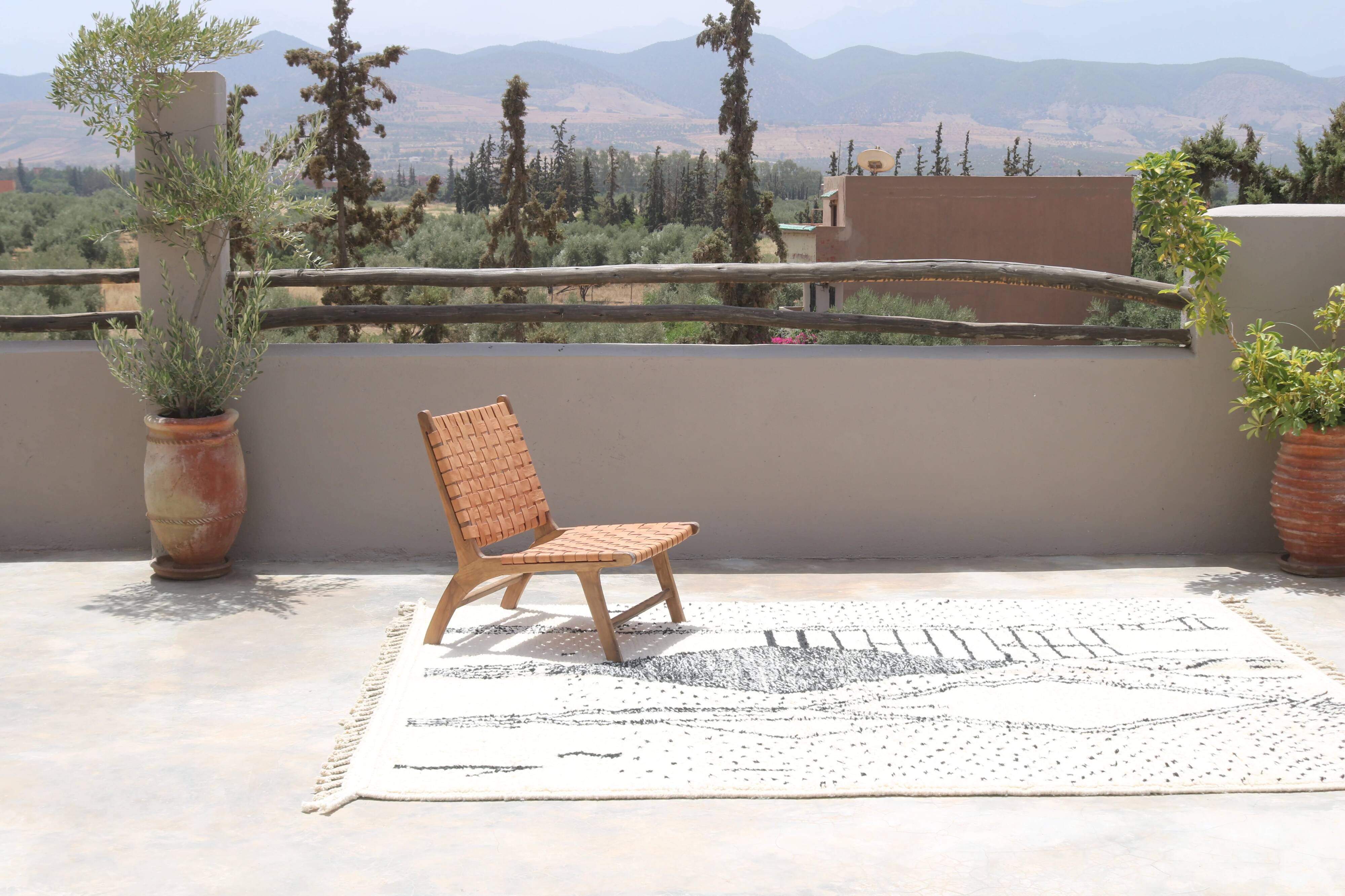 Grand tapis Beni Ouarain, 292 x 212 cm - G1024