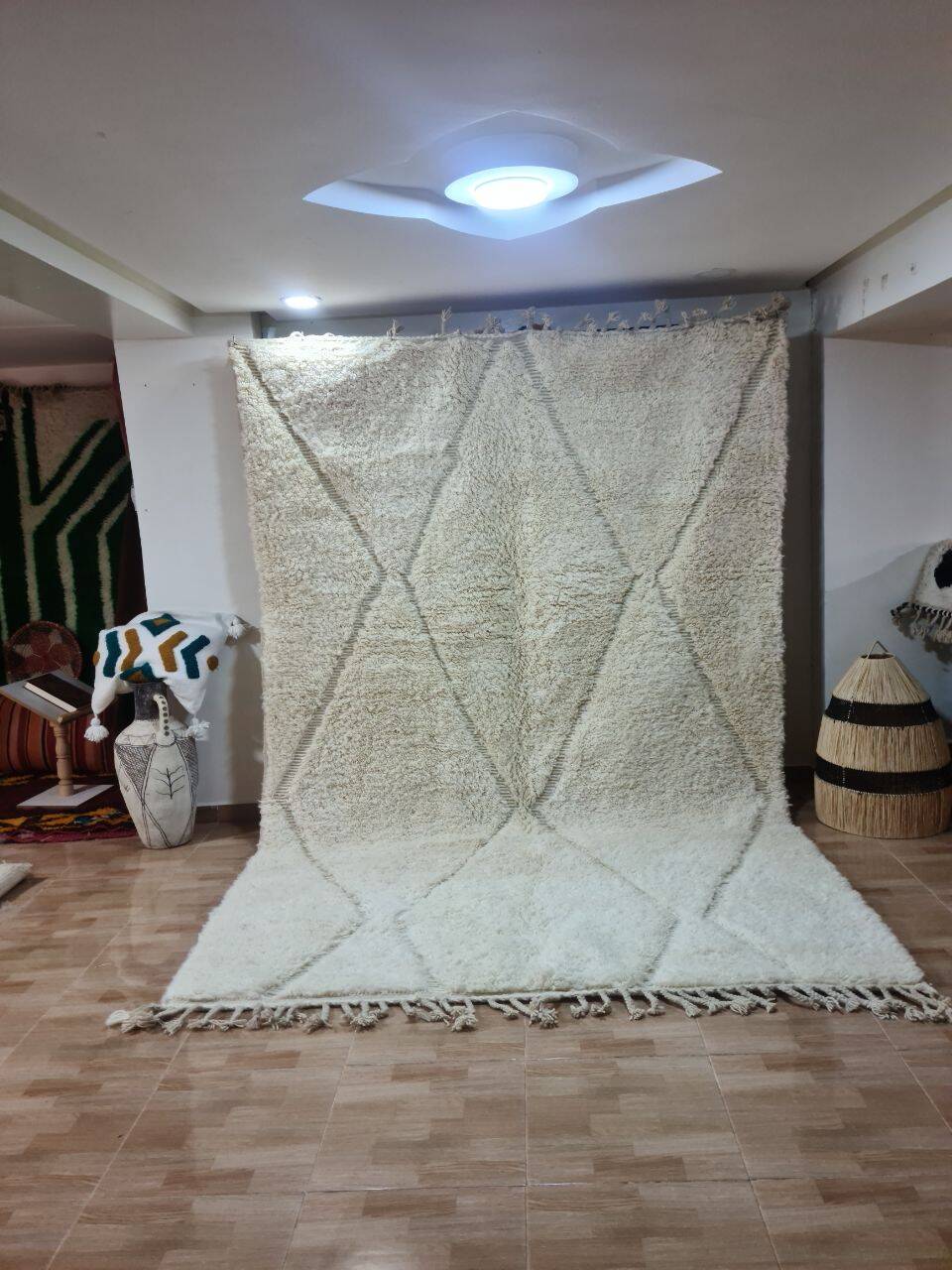 Authentic Beni Ouarain Rug - Natural Cream Wool - Diamond Pattern