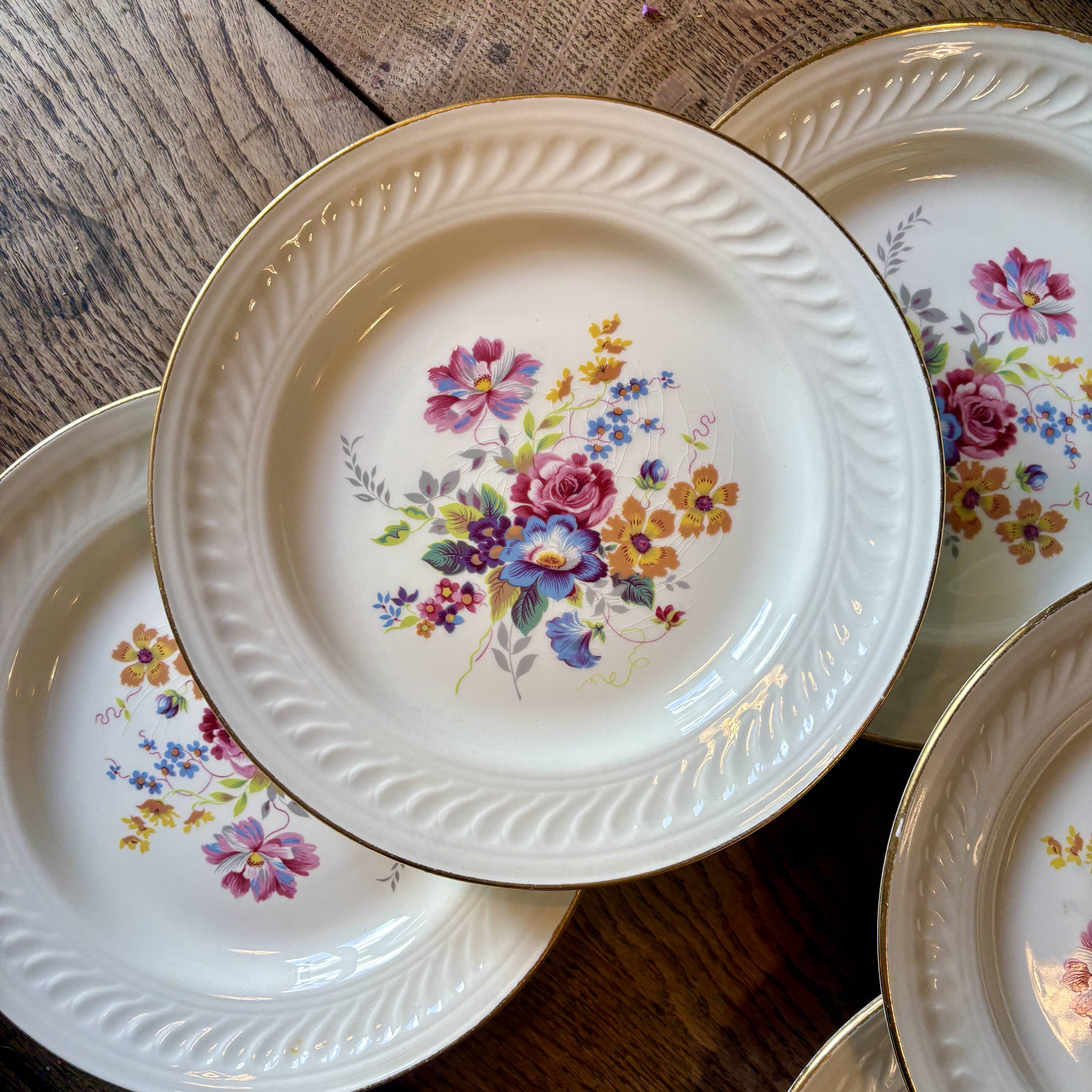 Set of 12 vintage flat plates - Fleurette by Gien