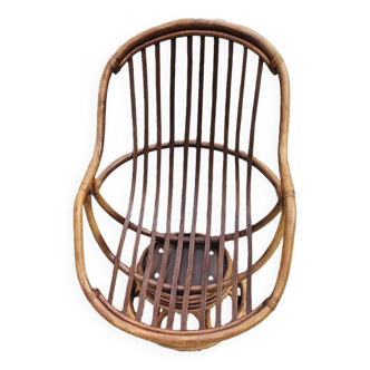 Fauteuil en rotin tournant et basculant