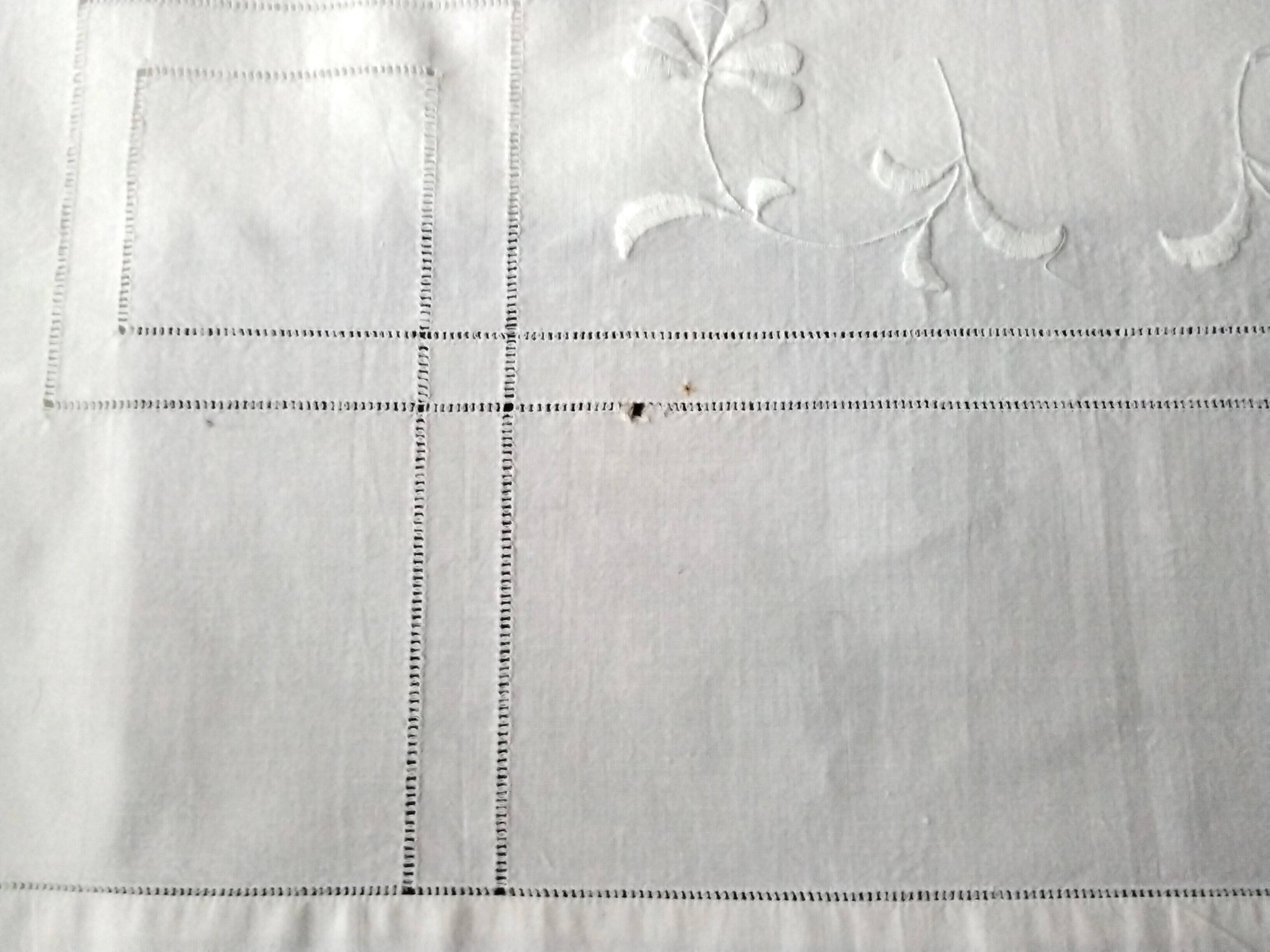White cotton sheet with embroidery and openwork 2.25 x 3.05 m